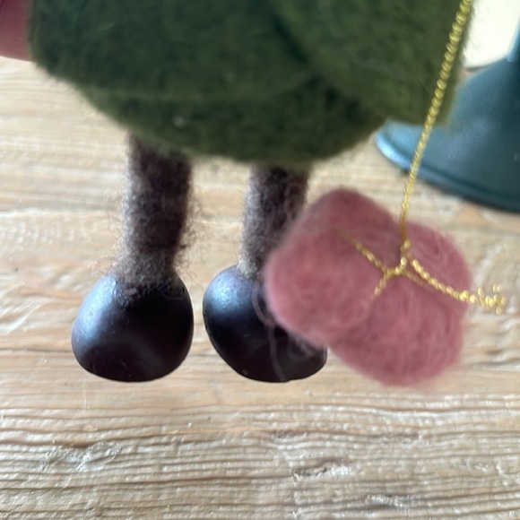 Wool Felt Santa w/Red Hat - Picture 11 of 13